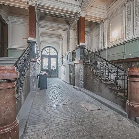 Heritage Building Private Room, Ac, W Kitchen * Prag